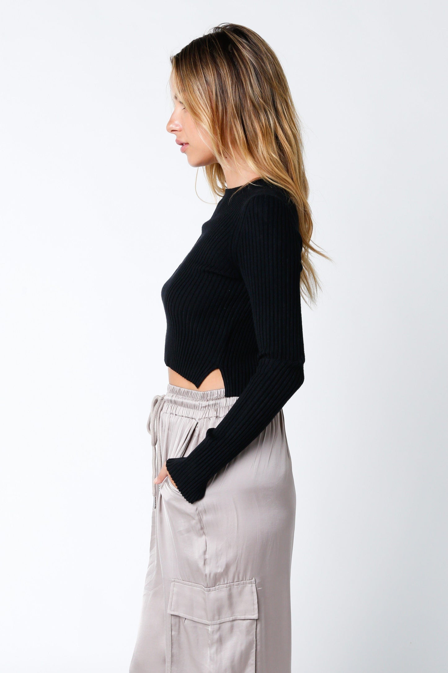 Olivaceous Olivaceous Kendra Crop Sweater - Mocha