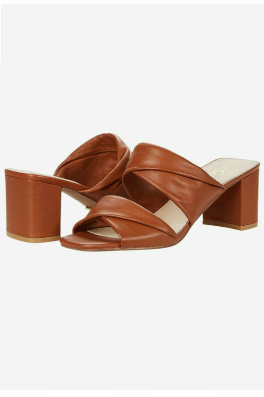 42 Gold Loralie Twist Leather Slide - Shoes - 42 Gold - Ten North